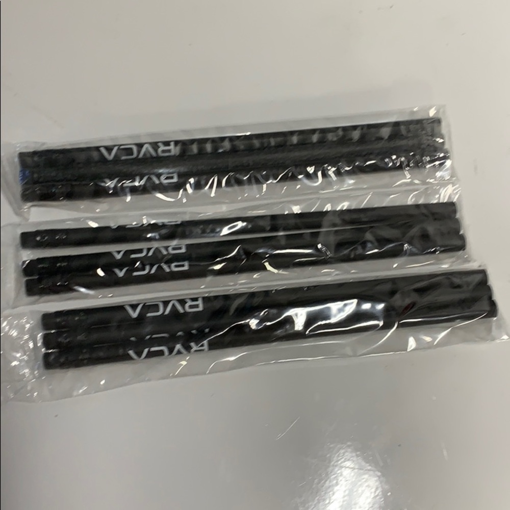 Rvca pencils